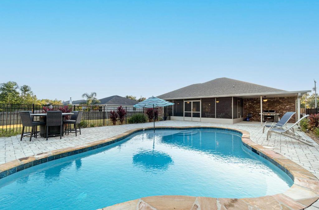 Navarre House | On the Patio