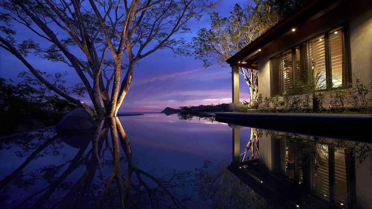 Samara House | On the top of a hill with spectacular and unobstructed view in a secluded nature