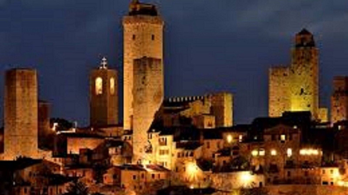 Monteguidi Cottage | on top of the Tuscan Hill