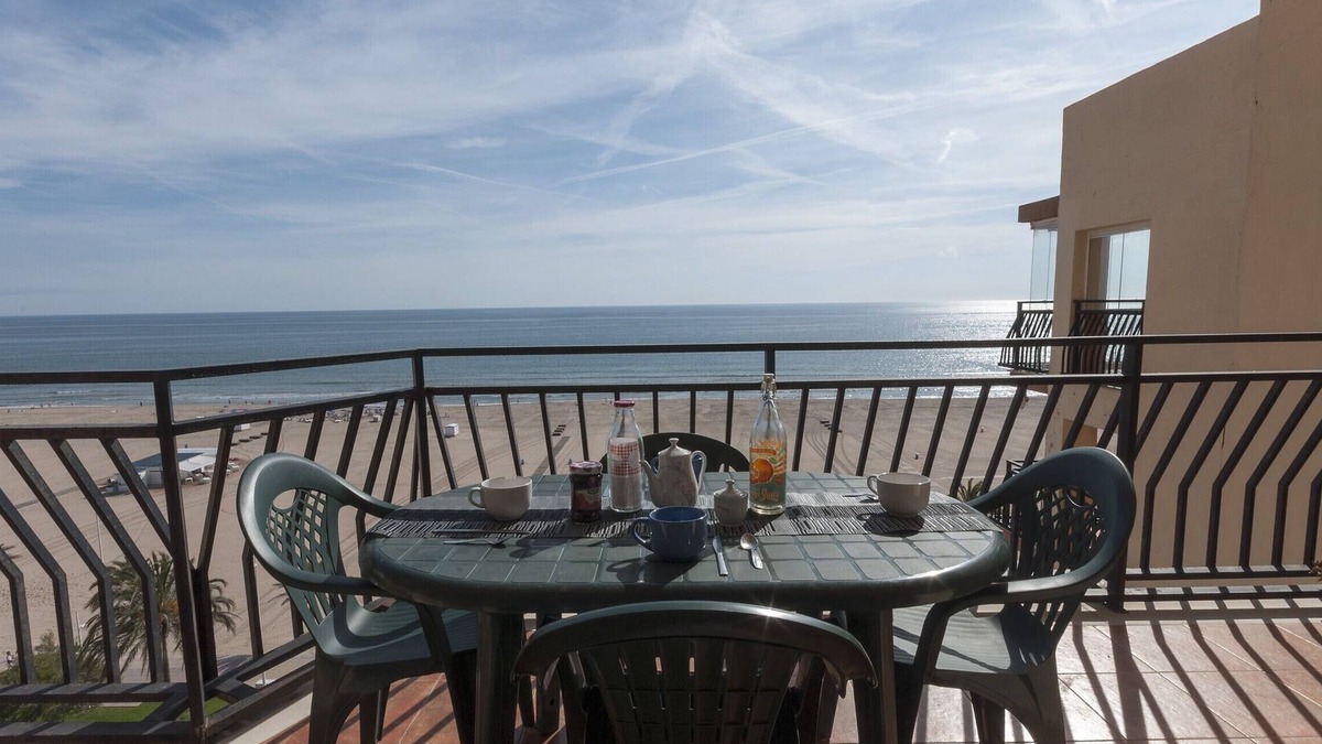 Grau i Platja House | ONDINA - Apartment with sea views in Grau i Platja.