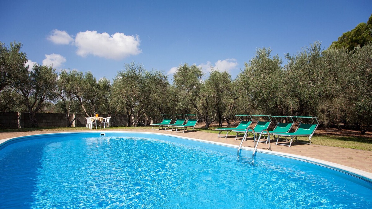 Corigliano D'Otranto Ski Chalet | One-bedroom flat in villa with pool in the Apulian countryside m542