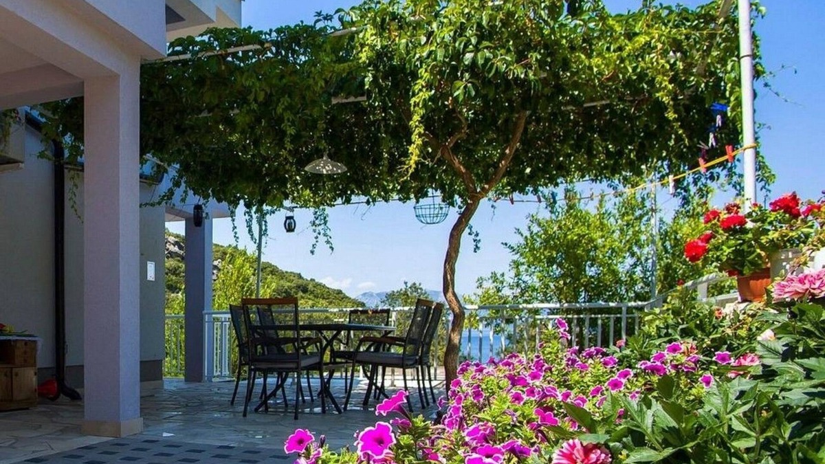 Orebic Apartment | One bedroom apartment near beach Cove Osobjava, Pelješac (A-21927-a)