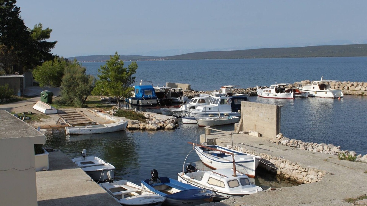 Nevidane Apartment | One bedroom apartment with terrace and sea view Neviđane, Pašman (A-8453-c)