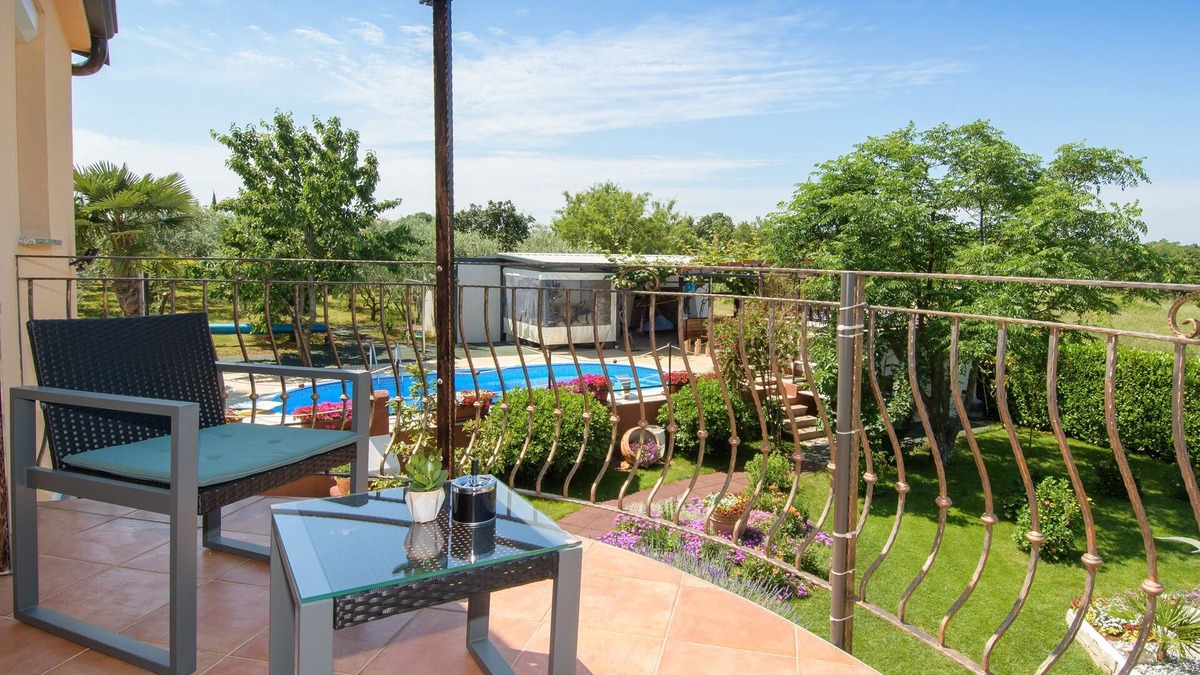 Stranici kod Nove Vasi Apartment | One bedroom apartment with terrace and sea view Stranići, Poreč (A-24558-b)