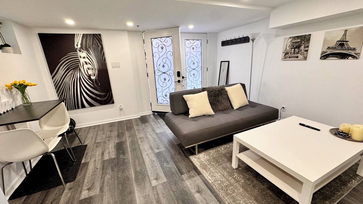 The Junction Apartment | One bedroom apartment in Toronto's Hip Hotspot
