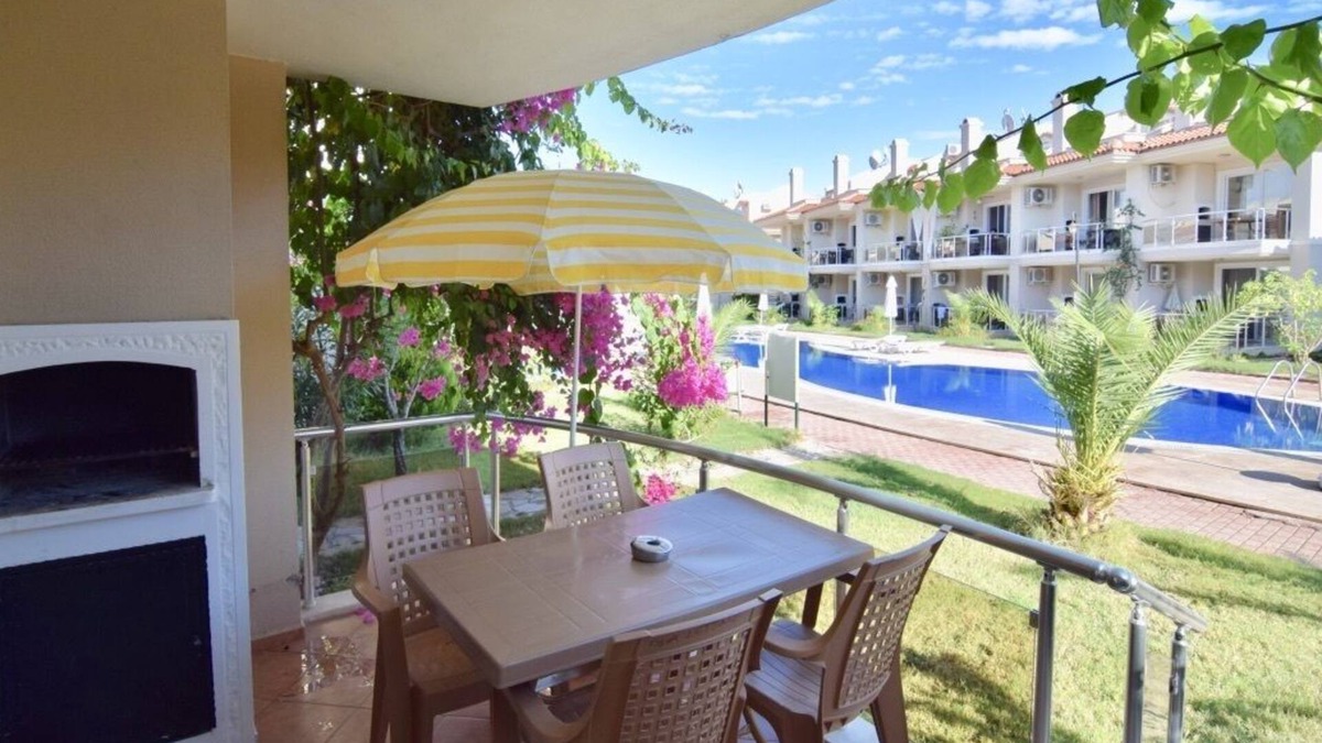 Fethiye City Center Apartment | one bedroom apartment in Sunset Beach Club fethiye, private beach, 24/security
