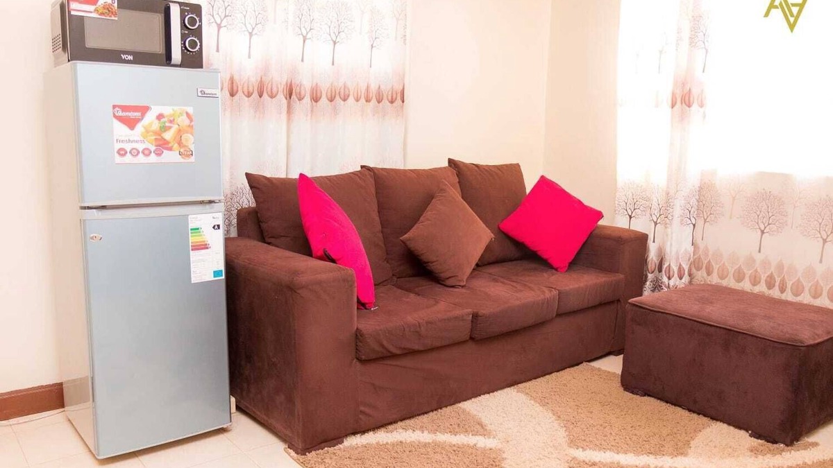 Eldoret House | ONE BEDROOM APARTMENT WITH FREE PARKING AND FREE FAST INTERNENT