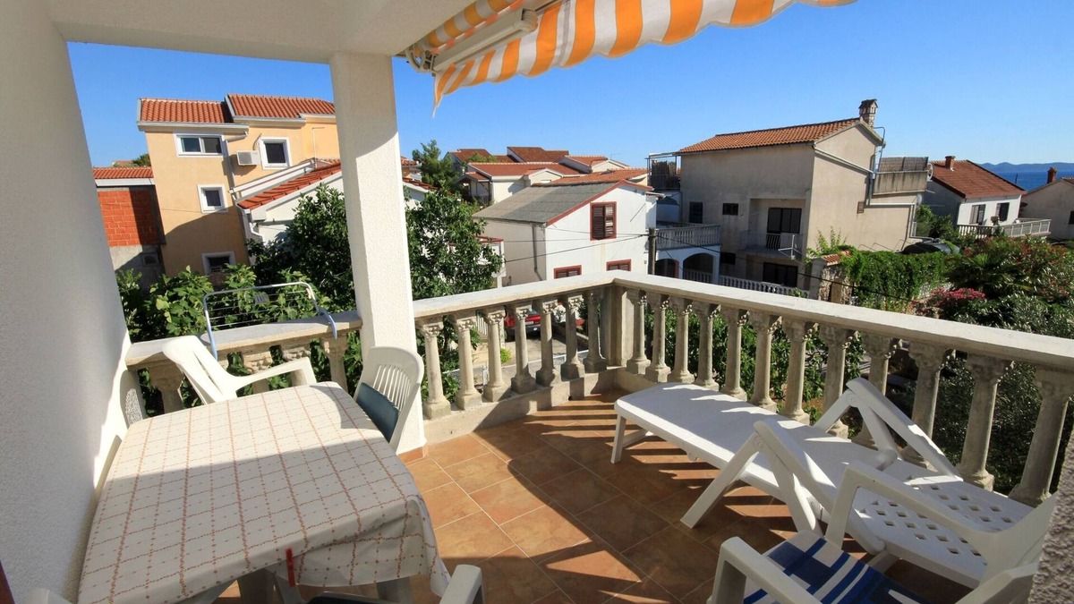 Zdrelac Apartment | One bedroom apartment with terrace and sea view Ždrelac, Pašman (A-697-b)