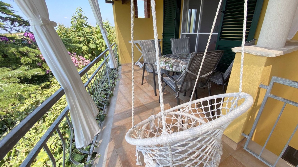 Loviste Apartment | One bedroom apartment with terrace and sea view Lovište, Pelješac (A-10197-a)