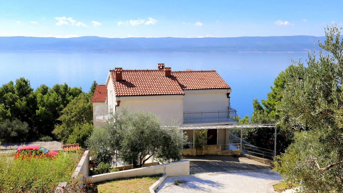 Marusici Apartment | One bedroom apartment with balcony and sea view Marušići, Omiš (A-962-a)