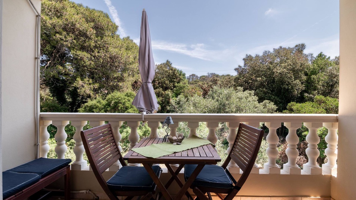 Muline Apartment | One bedroom apartment with terrace Muline, Ugljan (A-8521-e)