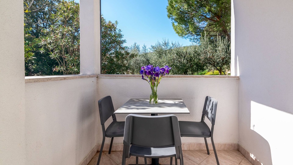 Rabac Apartment | One bedroom apartment with terrace Rabac, Labin (A-7621-b)