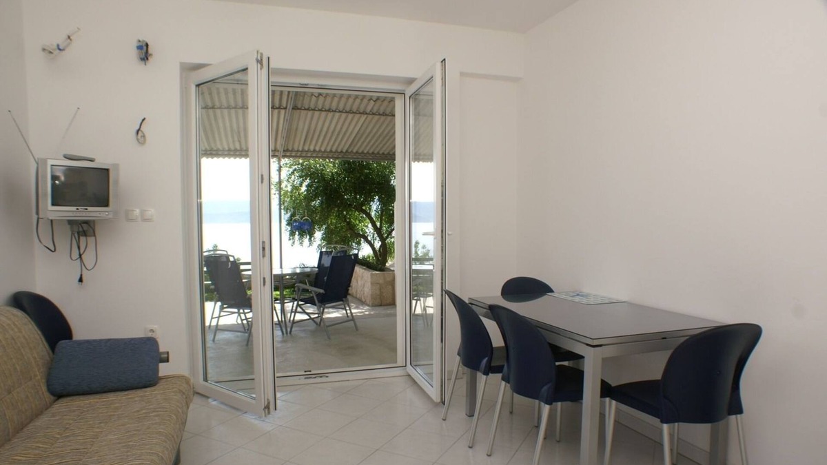Stanici Apartment | One bedroom apartment with terrace and sea view Stanići, Omiš (A-2763-b)