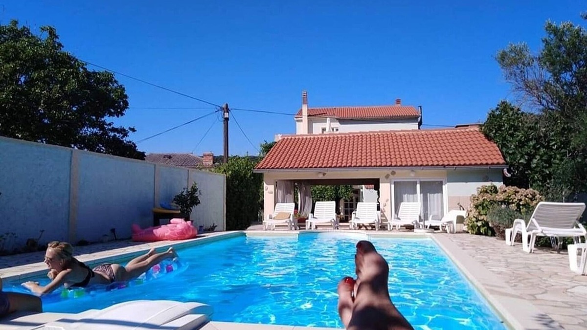 Rab Town Apartment | One bedroom apartment with terrace Supetarska Draga - Donja, Rab (A-2019-d)