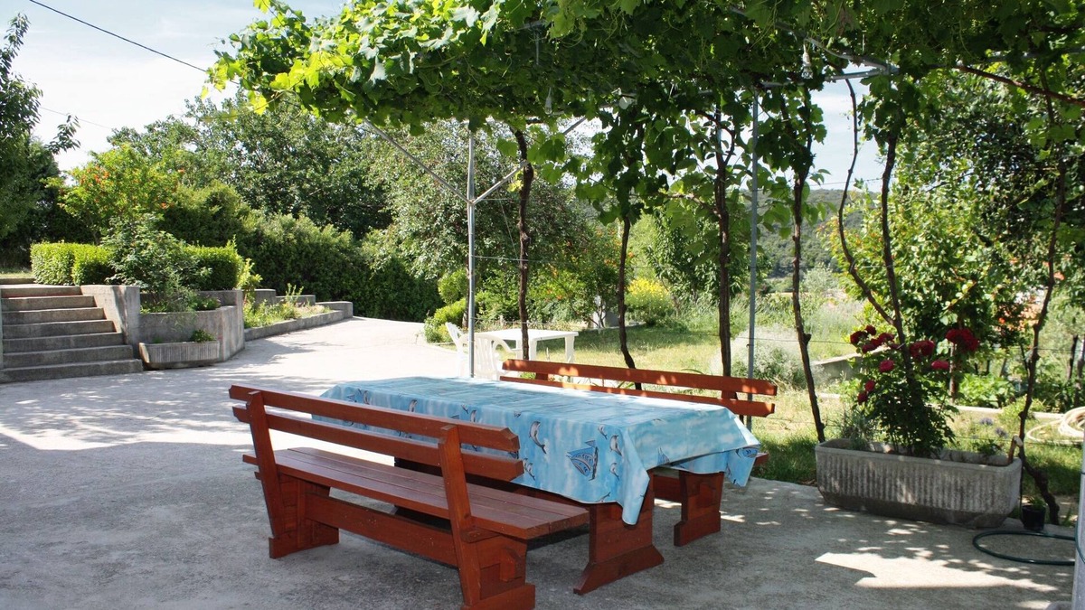 Kampor Apartment | One bedroom apartment with terrace Kampor, Rab (A-5029-c)