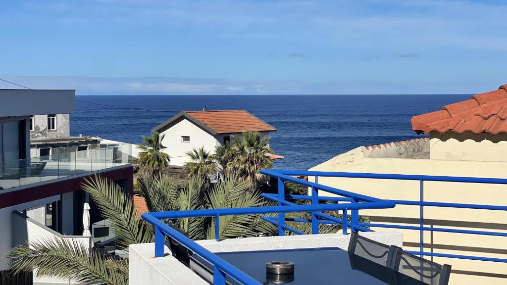 Porto Moniz Apartment | One bedroom appartement with sea view shared pool and enclosed garden at Porto Moniz 1 km away from the beach