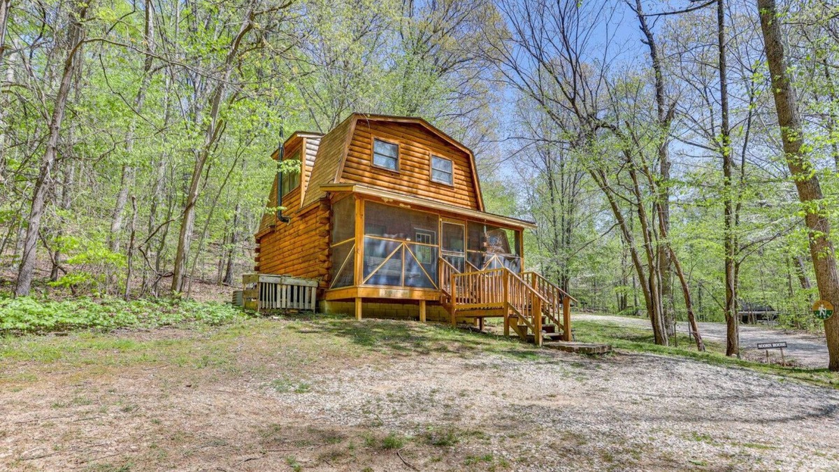 Taswell Cabin | One bedroom cabin in United States of America, Taswell