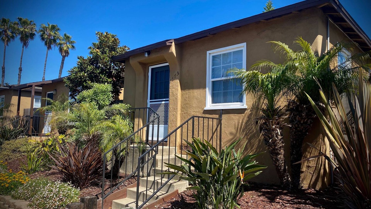 Ocean Beach Cottage | One bedroom Cottage at Blue Heron Cottages