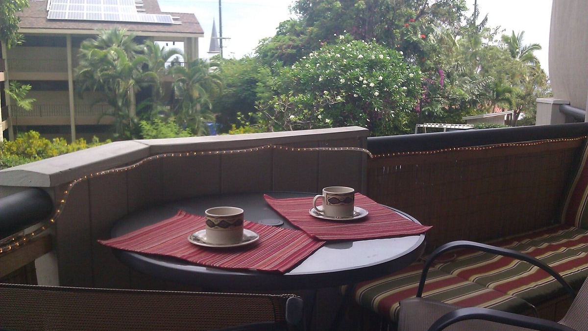 Historic Kailua Village Condo | One Bedroom, First Floor, Fully Furnished Condo