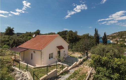Veliki Drvenik House | One-Bedroom Holiday Home In Drvenik Veli