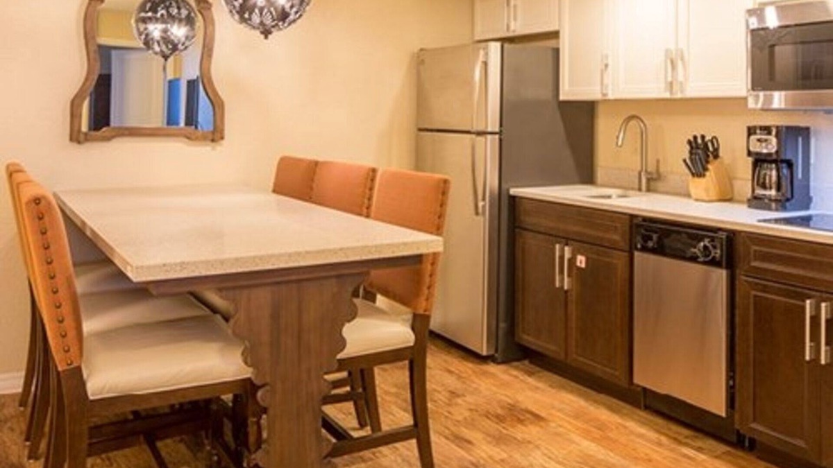 Ormond Shores Resort | One Bedroom Ocean Front Luxury Condo, Ormond Beach, Florida (1884210)