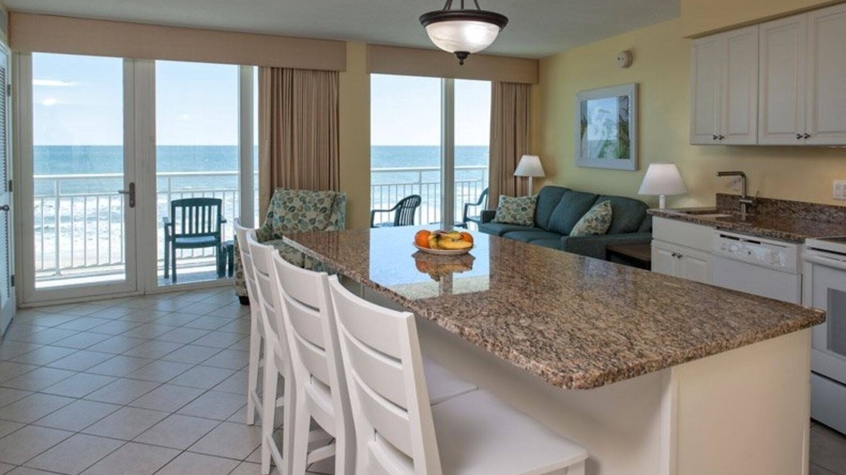 Ormond Beach Resort | One Bedroom Ocean Front Luxury Condo, Ormond Beach, Florida (1934287)