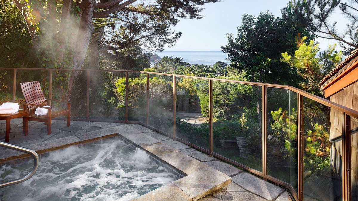 Carmel Highlands Resort | ONE BEDROOM SUITE, CARMEL RESIDENCE RESORT AND CLUB!
