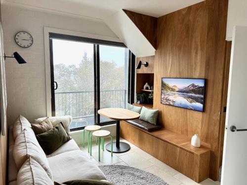 Falls Creek Apartment | One Cedarwood - Petite Challet Falls Creek