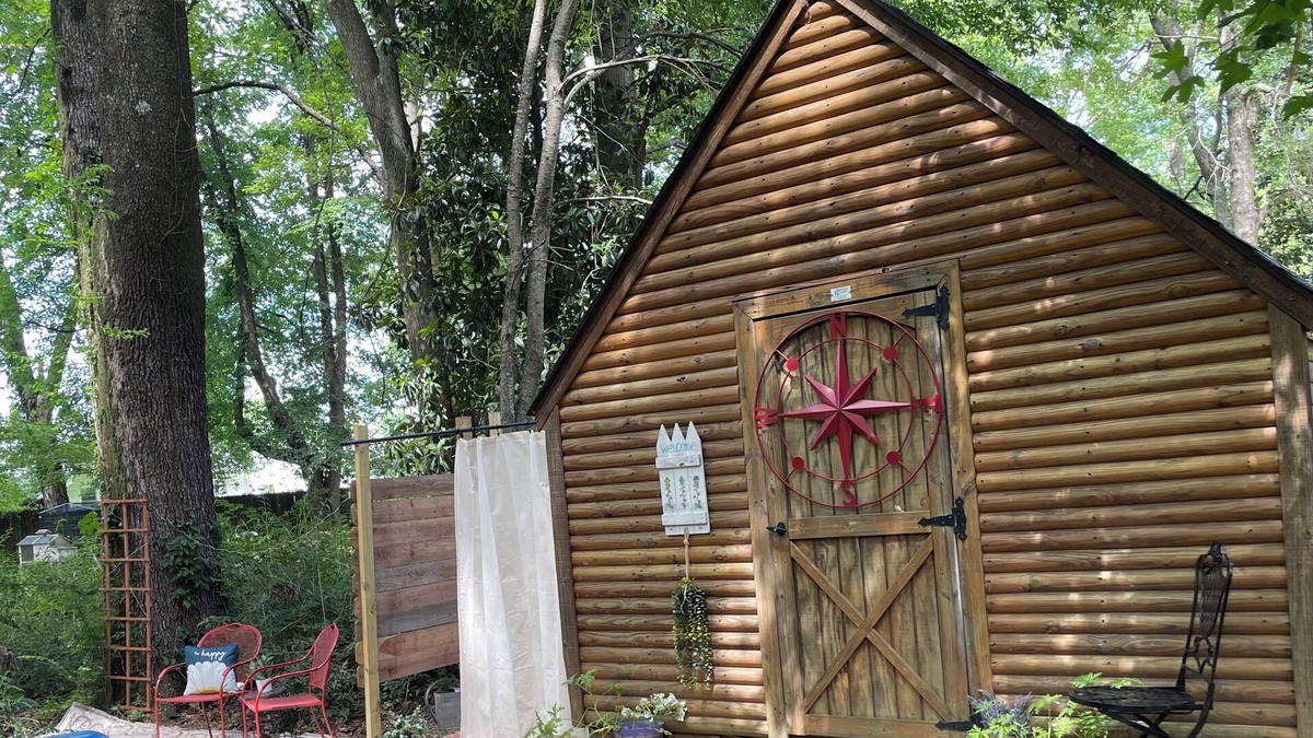 Grenada Cabin | One night stand