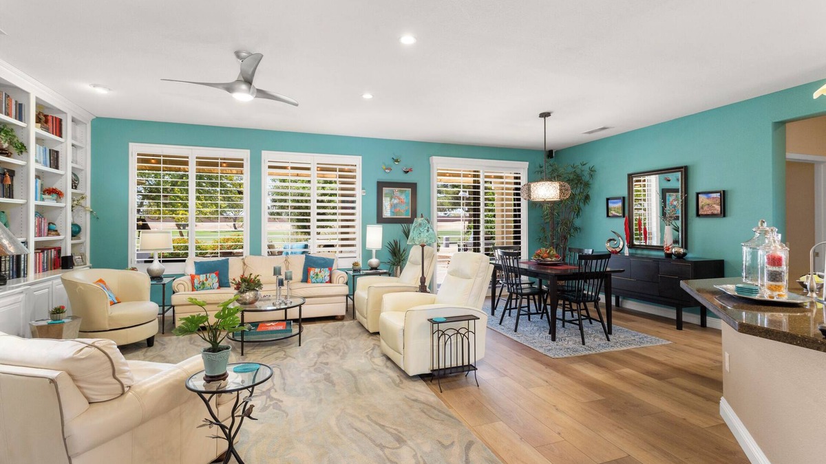 Desert Breeze House | ONE OF A KIND IN THE GRAND, GOLF COURSE, MOUNTAIN VIEWS AND SOLAR