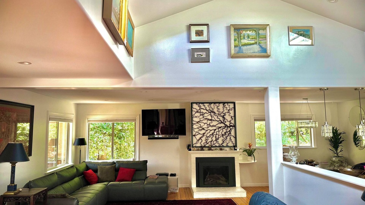 Woodacre House | One of a kind, modern, nature lovers dream home on a creek in redwoods