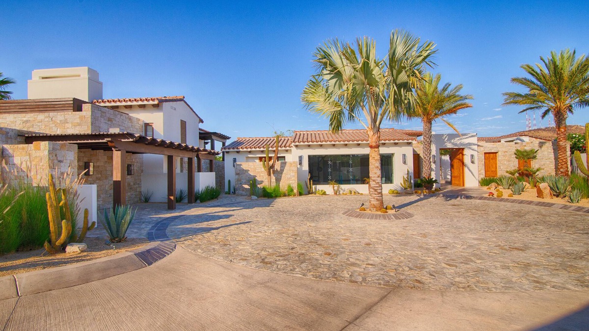 San Jose del Cabo Villa | One-of-a-Kind Luxury Living