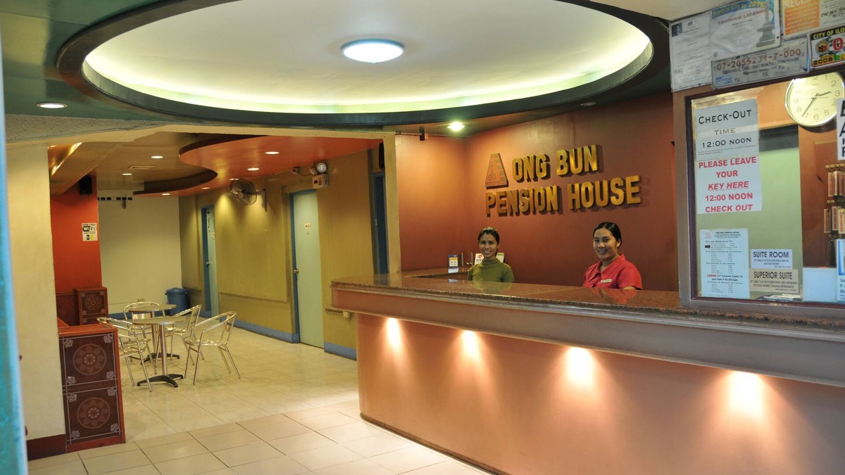 Iloilo City Proper Hotel | Ong Bun Pension House