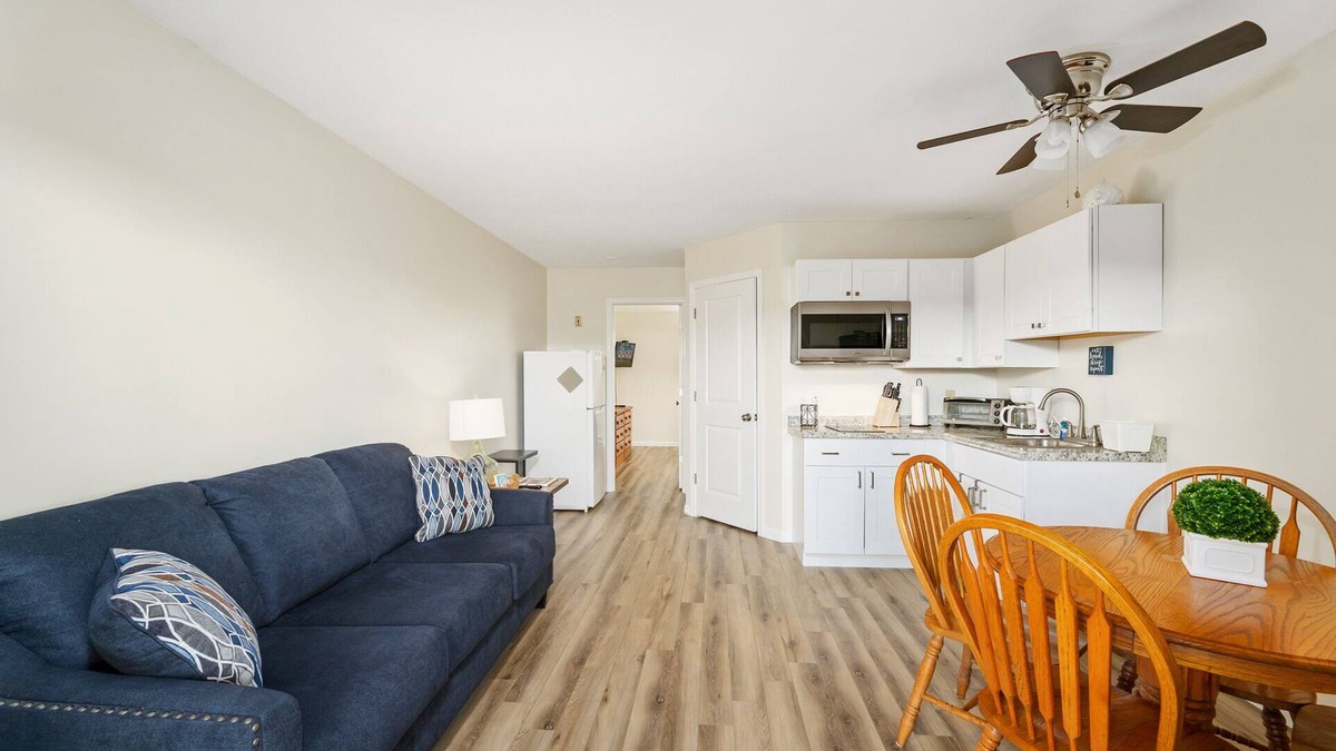Chincoteague Condo | Only 5 min. from the Beach!