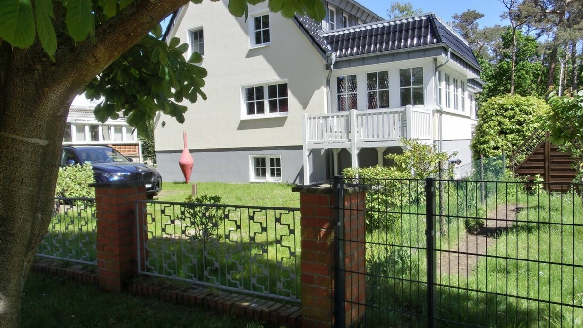 Markgrafenheide Apartment | Only approx. 300m to the fine sandy beach close to Warnemünde in Markgrafenheide. -