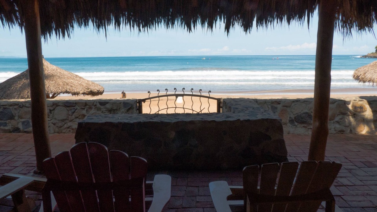 Chacala House | ONLY HOUSE ON THE SAND /SLEEPS 9 @ $ 51.00 a night per person