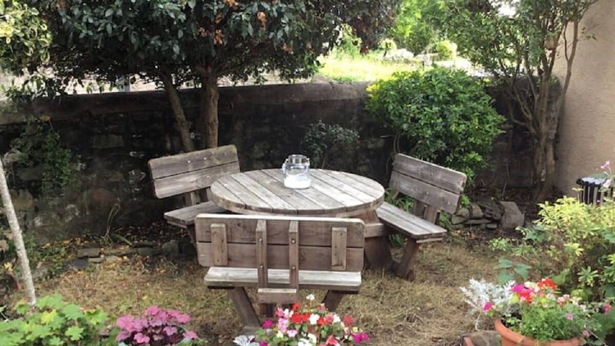 Llangattock Cottage | Onney House -a spacious getaway for all