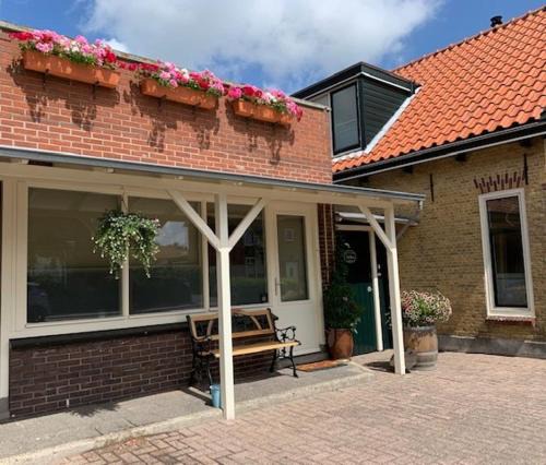 Oostvoorne Bed & Breakfast | Oostvoornsch Gastenverblijf