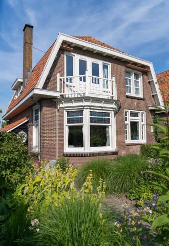 Wolphaartsdijk House | ootmen
