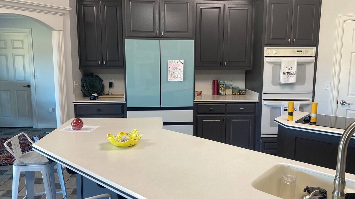 Longview House | Open and spacious 3-bedroom home on golf course, WiFi, AC in fantastic Longview