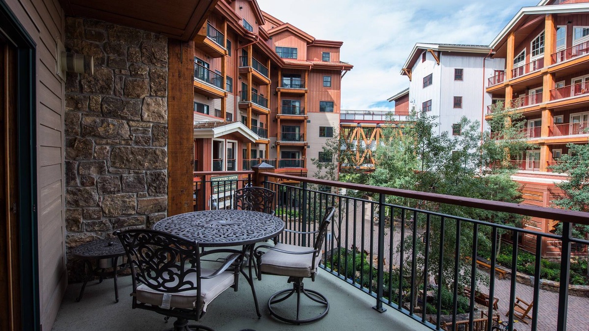Crested Butte Cabin | Open-Concept Suite | Fireplace | Near the Slopes