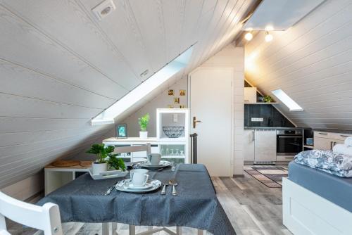 Allensbach Apartment | Opitz