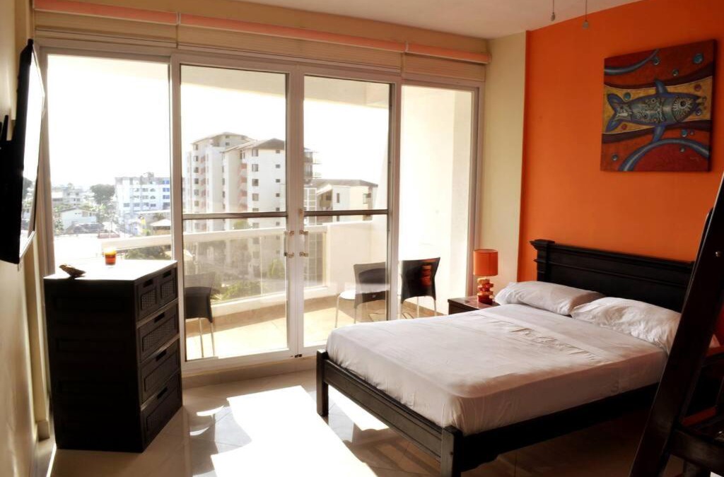 Tonsupa Apartment | Orange Suite - Resort Playa Almendro, R505.