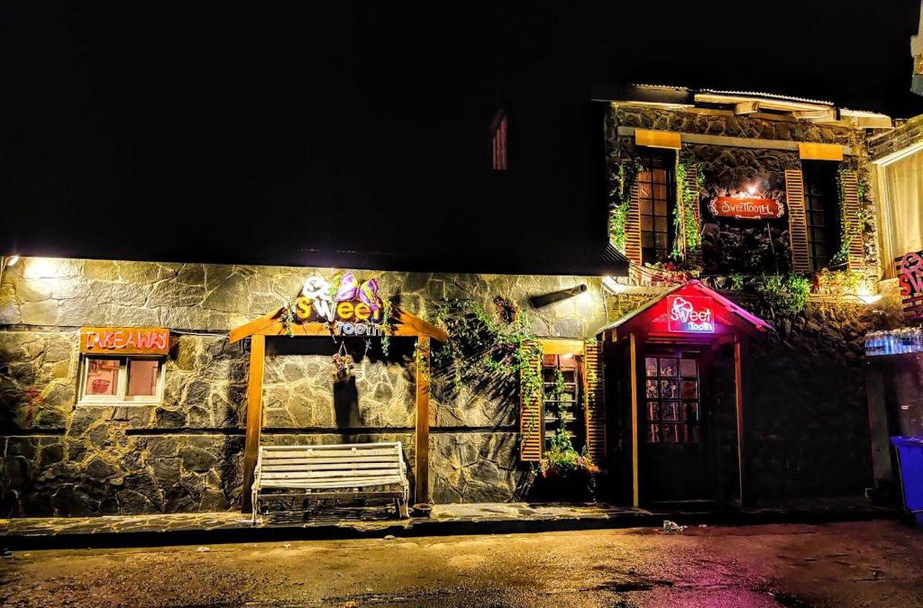 Dunga Gali Hotel | Orangeloft Mushkpuri