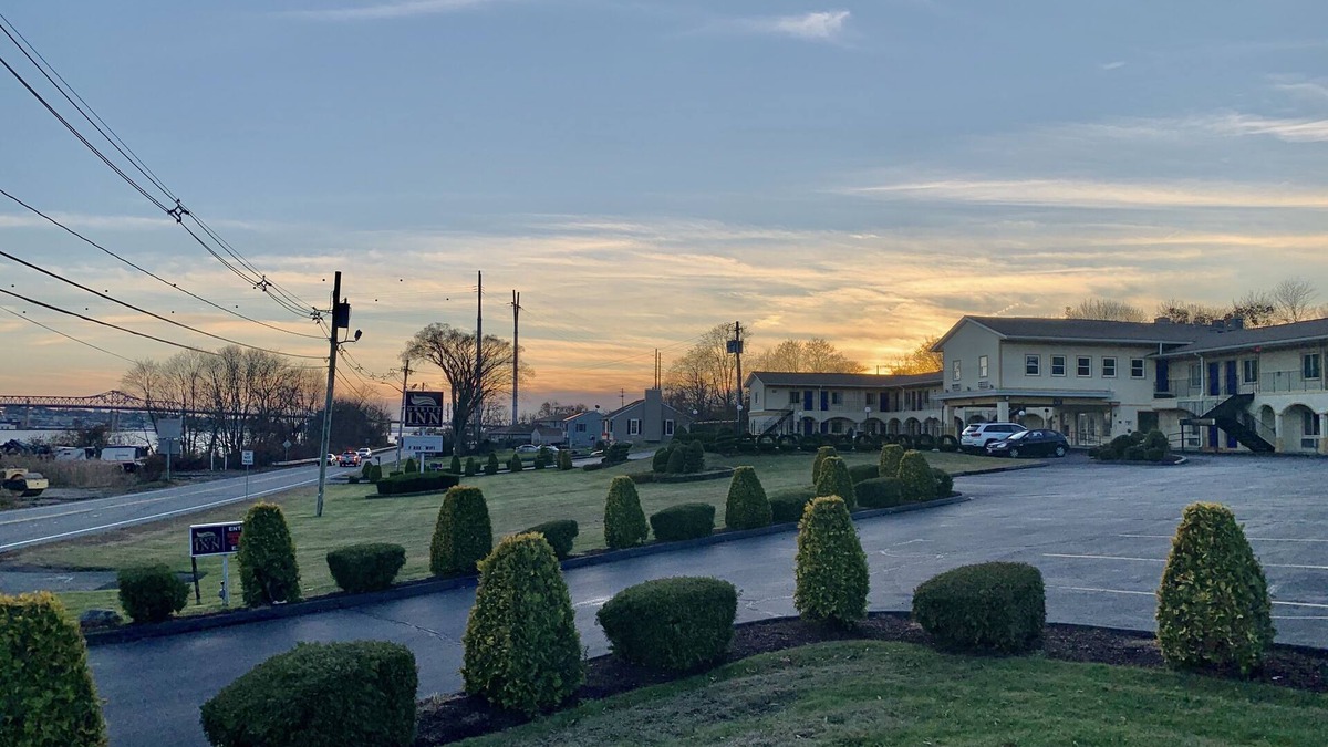 Somerset Hotel | Orbits Inn