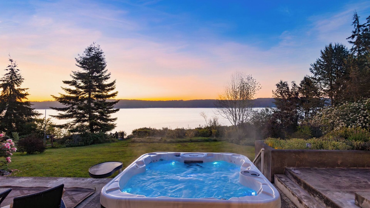 Greenbank House | Orca Ridge on Resort Road by AvantStay | A+ Views