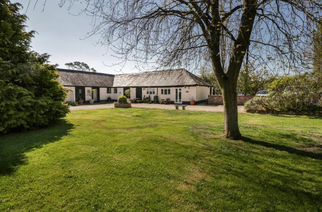 Sedgehill House | Orchard Cottage