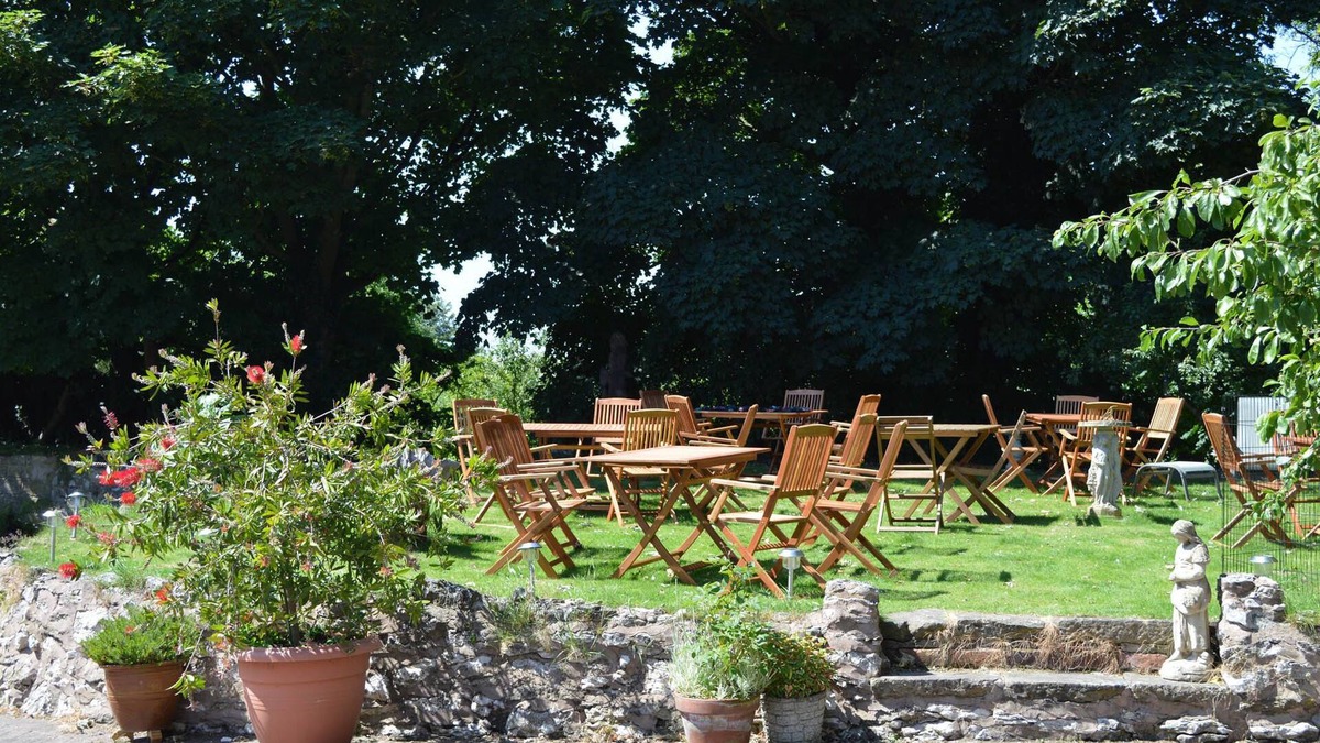 Folkton Hotel | Orchard Lodge & Wolds Restaurant