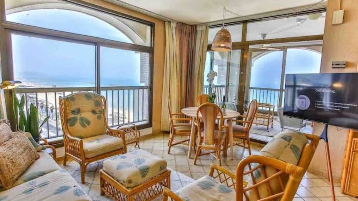Tel Aviv City Center Apartment | Orchid Hotel Beachfront 2BR Apartment