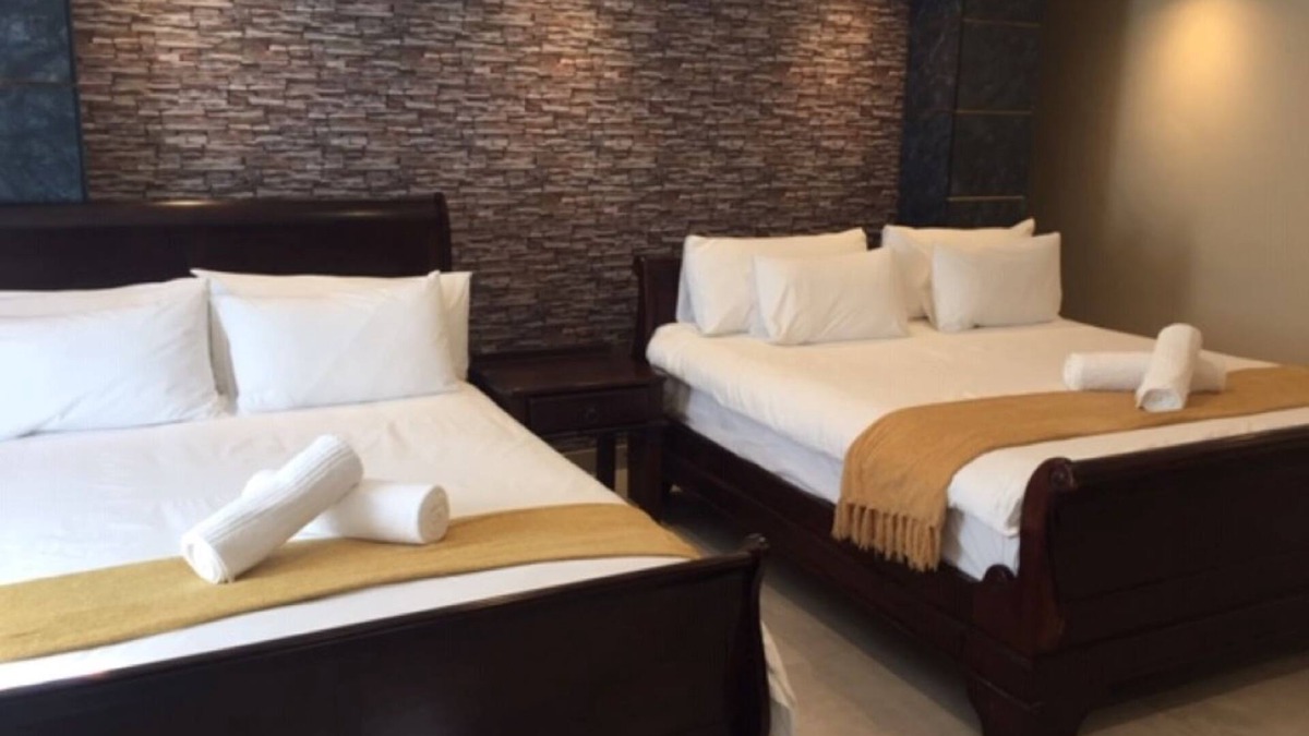 Greater Johannesburg Metropolitan Area Hotel | Orchids Lodge